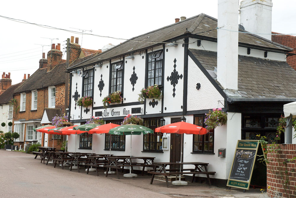 The Green Man Herongate Exterior