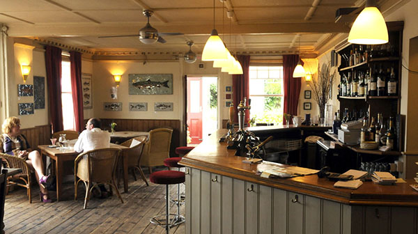 The Sportsman Seasalter Interior