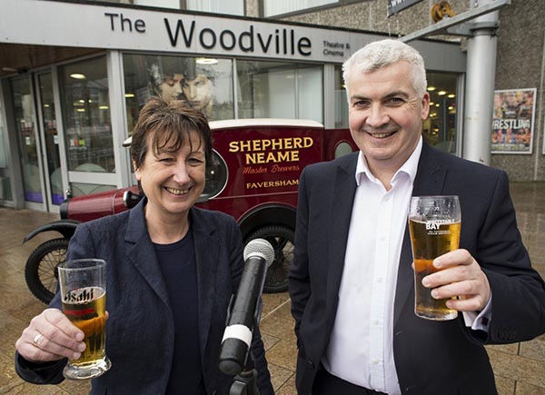 The Woodville's Mandy Hare and Shepherd Neame's Dougie Dick