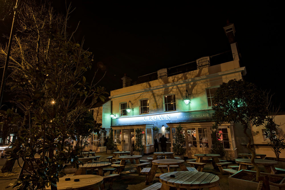 Todd's Wine Bar at the Crown Blackheath Exterior