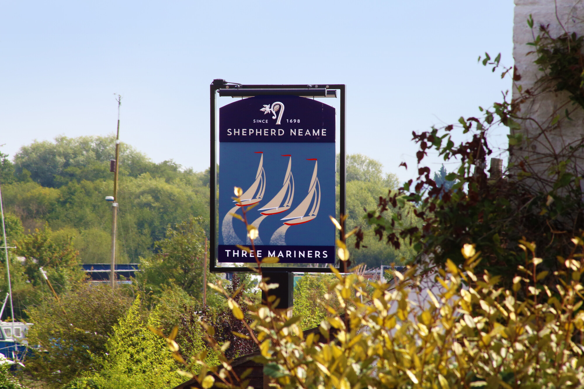 Three Mariners, Oare, Shepherd Neame