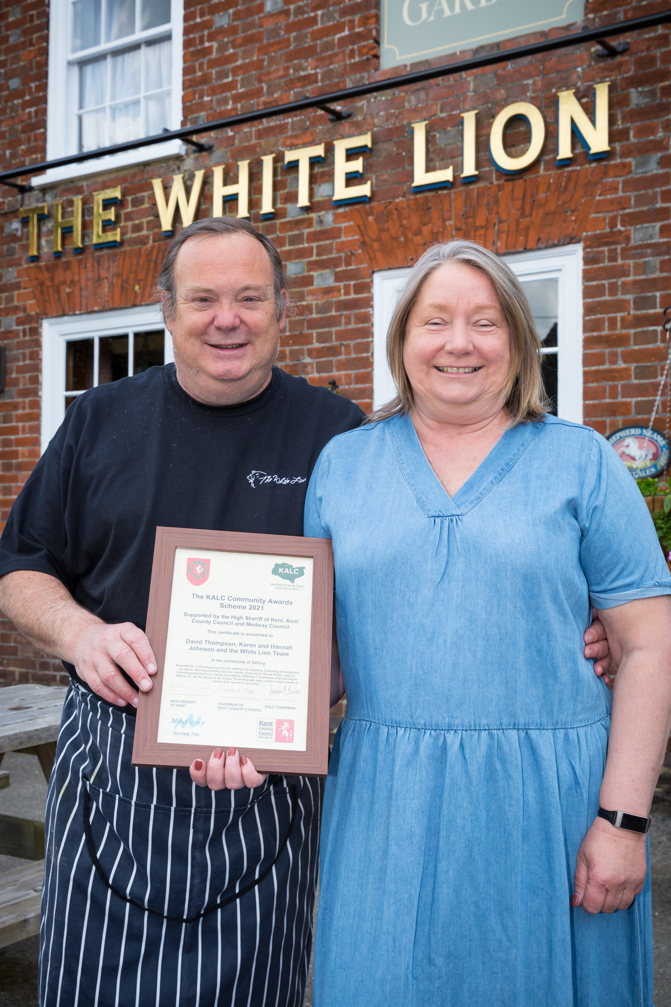 White Lion licensees Karen Johnson and Dave Thompson